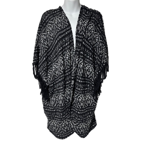 Free People Black Silver Boho Fringe Open Front Cardigan Kimono XS/S Oversized - Picture 2 of 13